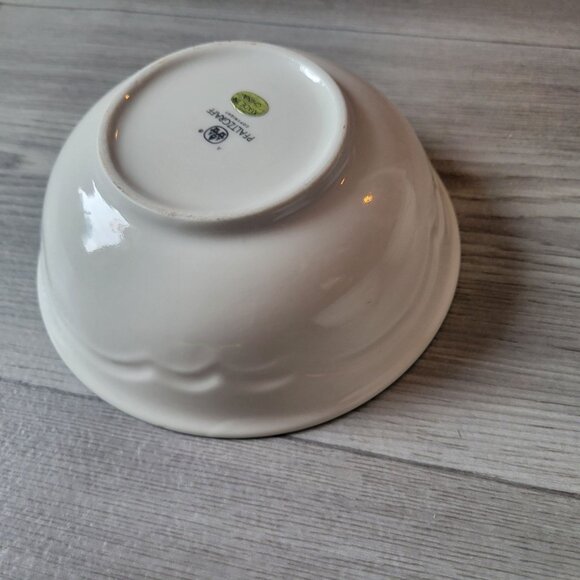 Pfaltzgraff Snow Villiage Snowman Bowls Set Of 3 Holiday Themed 6" Diameter Porc - Picture 4 of 5